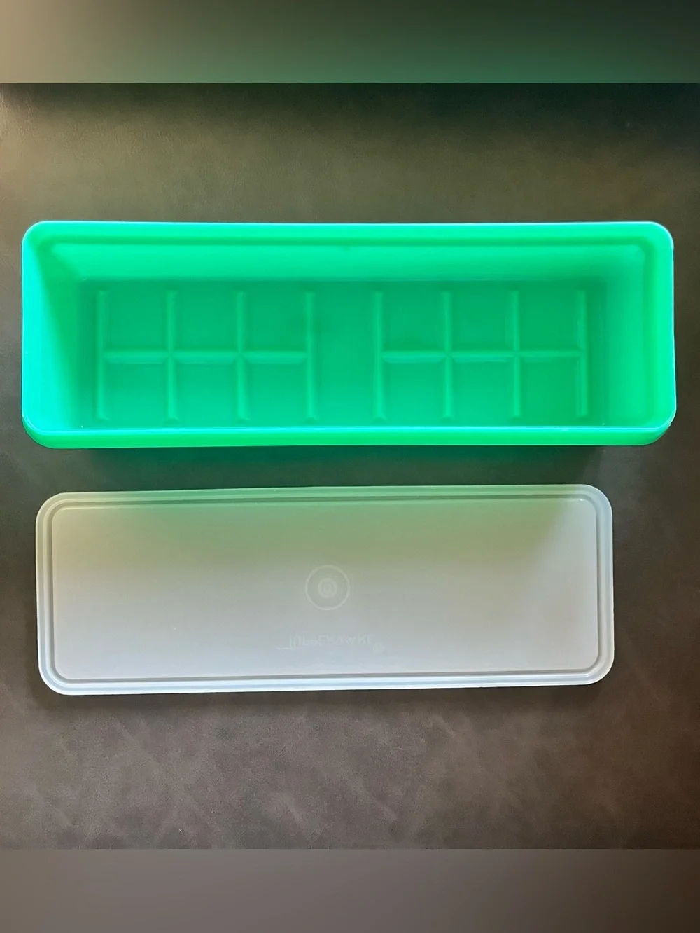 Vintage Tupperware Jadite Green Celery Veggie Keeper Seal Lid Rectangle #892